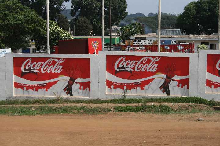 Coca Cola bestaat ook nog.