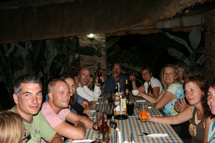 Het avondeten in Hoima, wat volgens Heleen een basic accommodatie moest zijn.