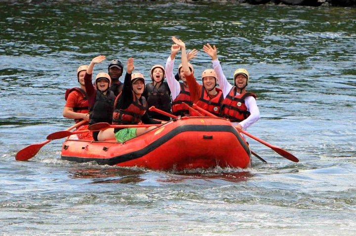 Zwaaien naar de cameraman, Hans